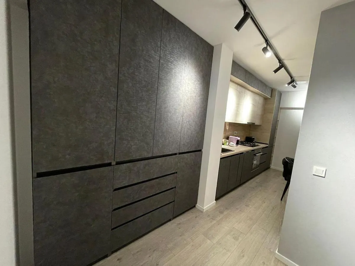 Good Location Near Promenada Mall Bucharest Hotel